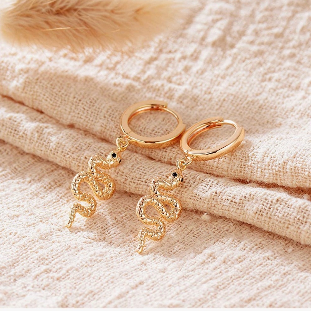 Snake earrings